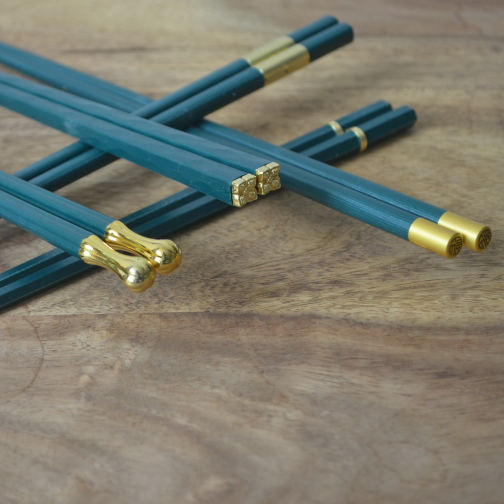 Hashi Chopsticks